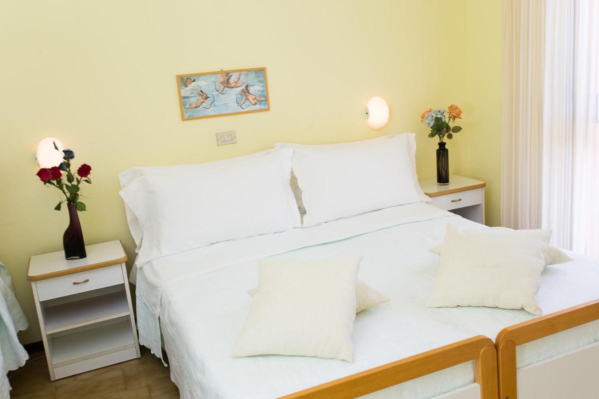 Hotel Valentino بيناريلا المظهر الخارجي الصورة